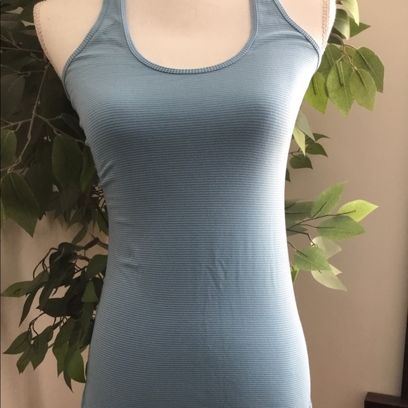 Lululemon racer back tank - Picture 3 of 5